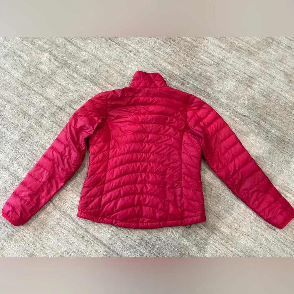 Patagonia Women's Down Sweater Jacket - Picture 5 of 7